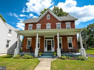 456 Laurelwood Rd, Pottstown, PA 19465