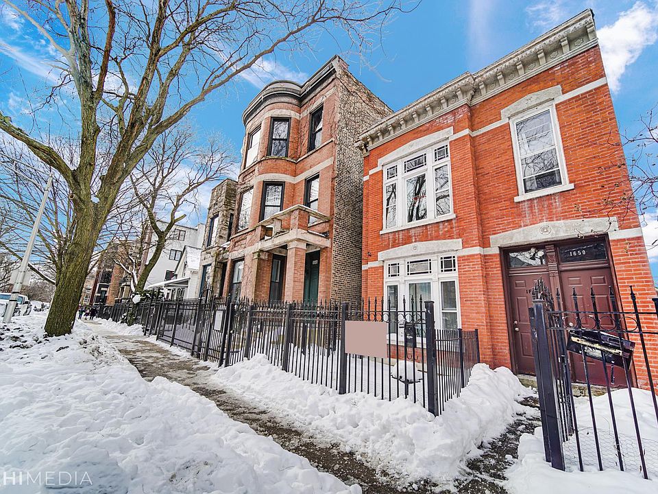 1st image of 1650 N Oakley Ave APT 2