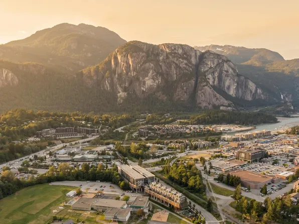 38362 Buckley Ave #610, Squamish, BC V8B 0J8