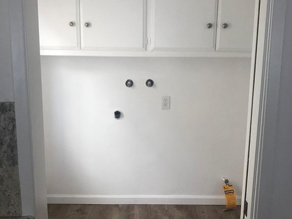 4th image of 1158 W 22nd St #1
