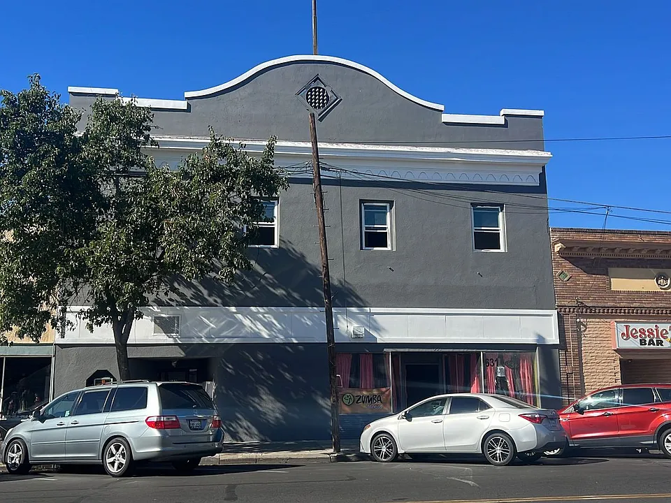 633 W I St