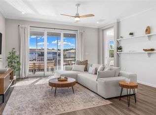 4607 Arboretum CIR #202, NAPLES, FL 34112