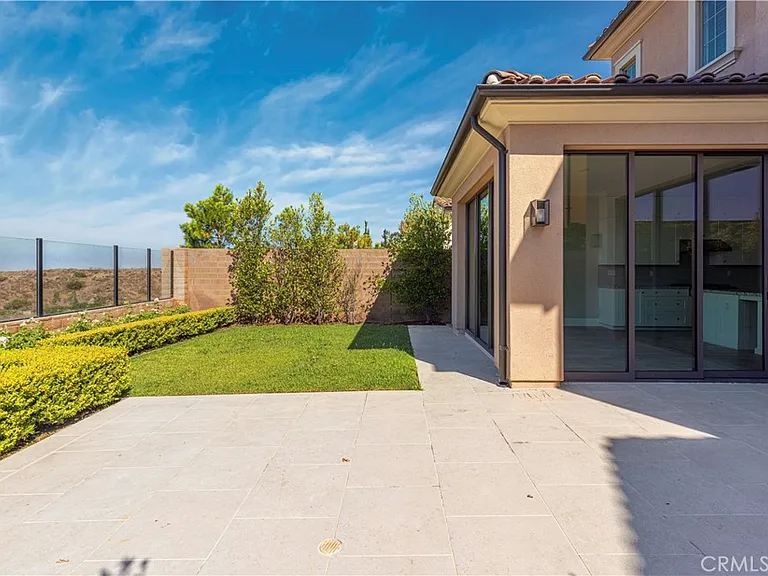 110 Statura — Photo 15