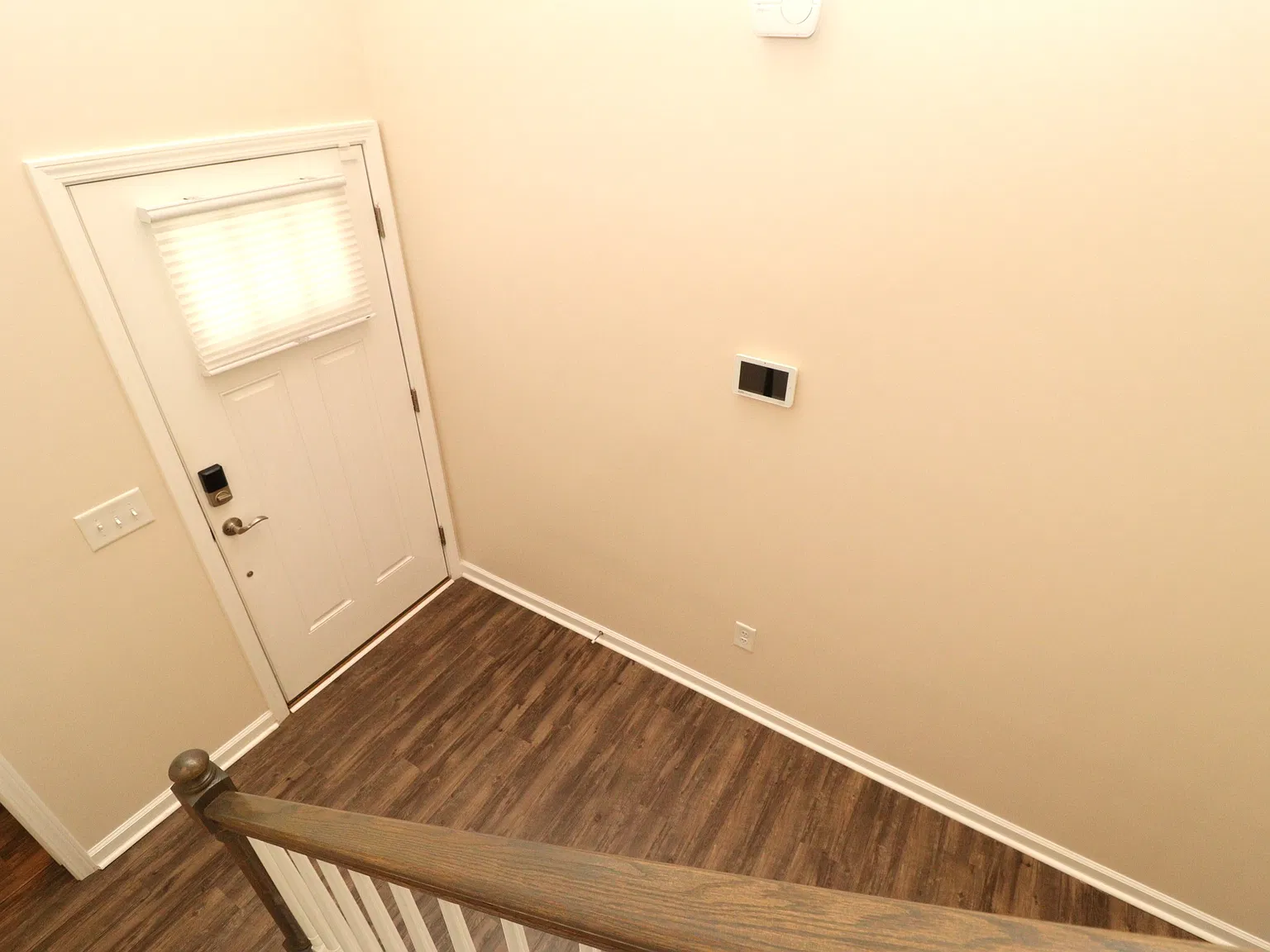 New Hill Townhome in Woodbury Available Immediately — Photo 2