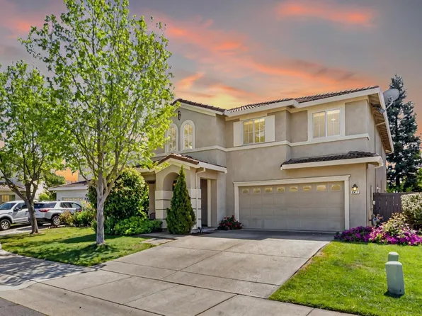 5512 Lackland Way, Sacramento, CA 95835