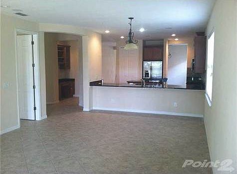 2nd image of 20210 Heritage Point Dr