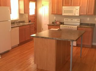 209 12th Ave N, Hopkins, MN 55343