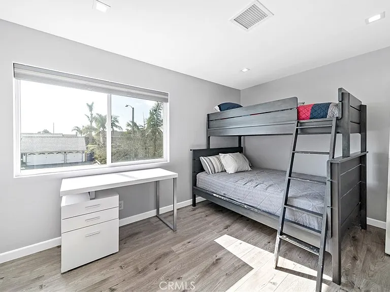 8711 Mossford Dr — Photo 36