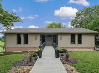 414 Lynrock St, Eden, NC 27288