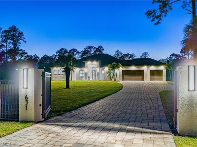 631 25th St SW, Naples, FL, 34117