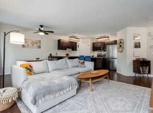 26 S Auburn Bay Cmn SE, Calgary, AB T3M0M3