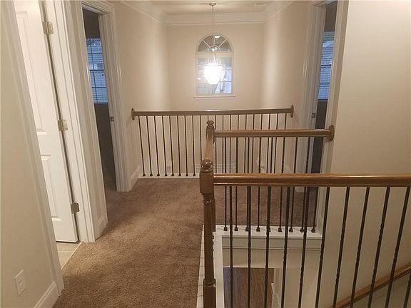 4th image of 2119 Ginger Estates Dr NE