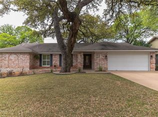 11104 Alhambra Dr, Austin, TX 78759