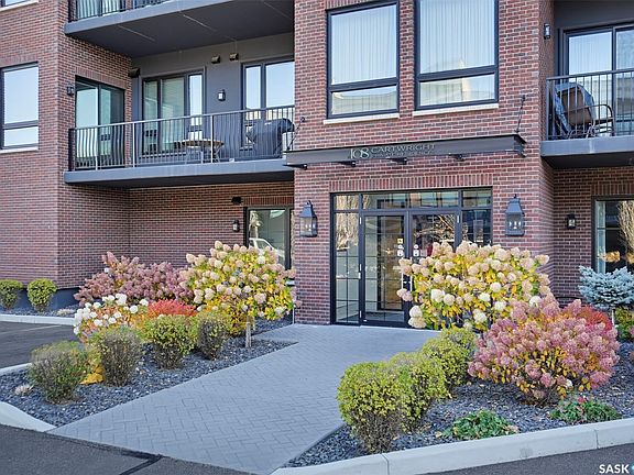 4th image of 408 Cartwright Street #210