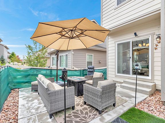 2nd image of 3647 Vineyard Cir