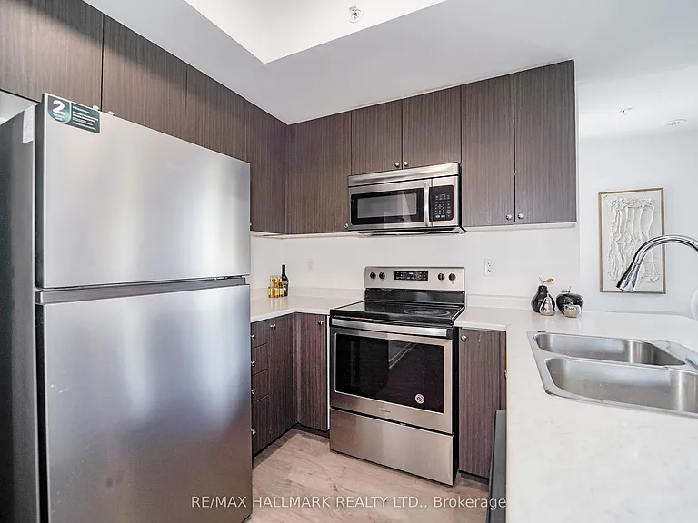 1555 Kingston Rd #212 — Photo 16