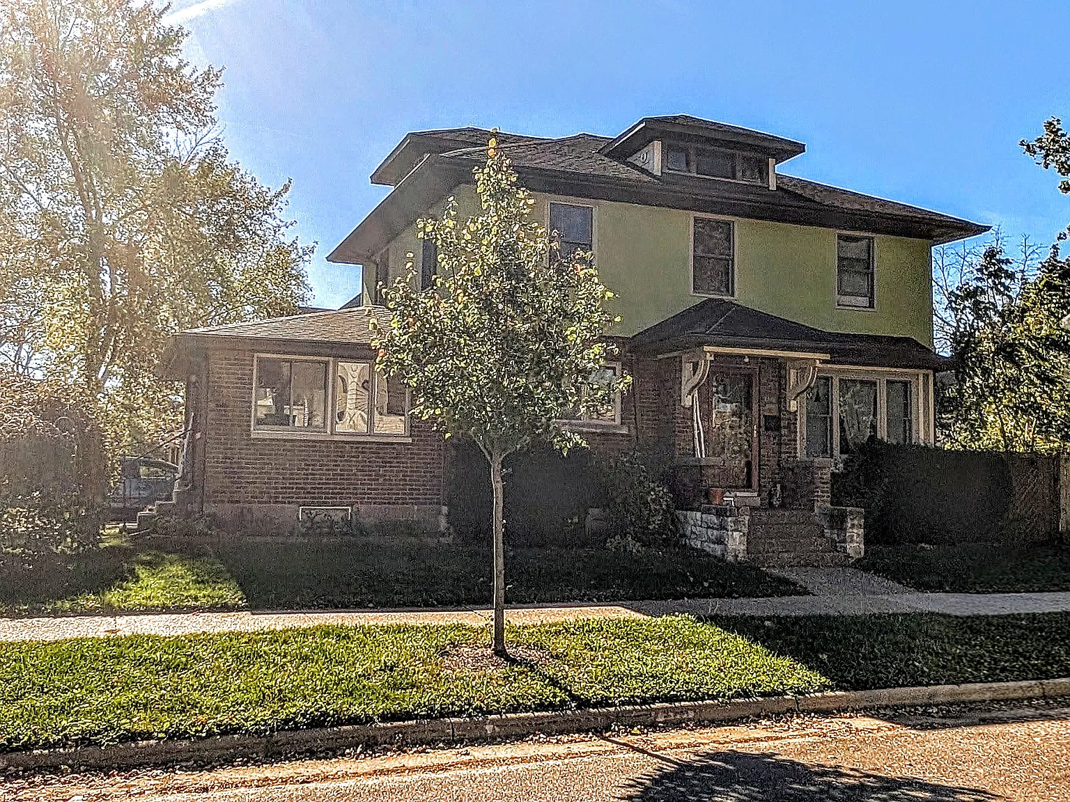 Johnson St, La Crosse — Photo 1