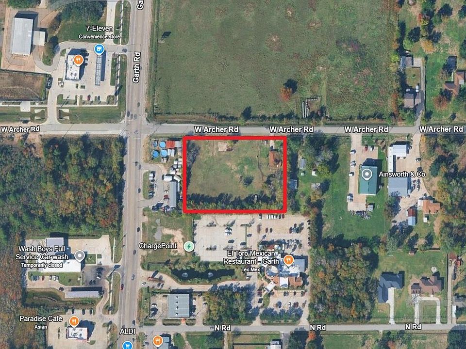 2nd image of 923 W Archer Rd