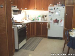 1045 Blue Mount Rd, Saugerties, NY 12477