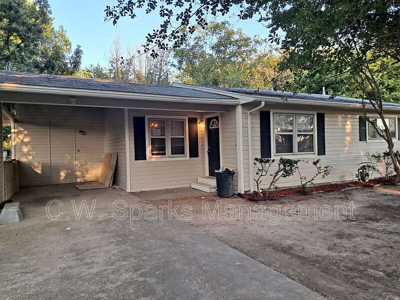 1st image of 6203 Live Oak St