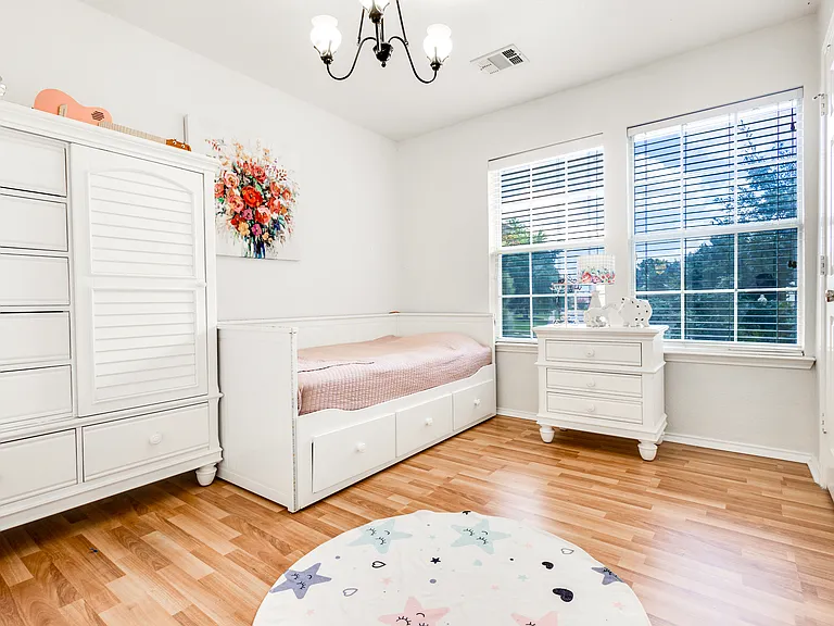 2401 Brycewood Ln — Photo 27