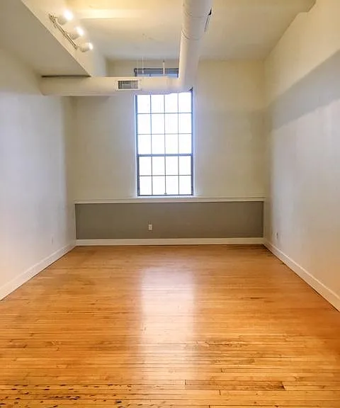 42 S Washington St #404 — Photo 3