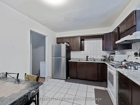 4th image of 311 Vesta Rd #40