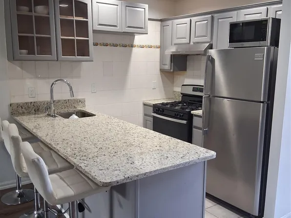 200 Davis Avenue #1C, Bronx, NY 10465