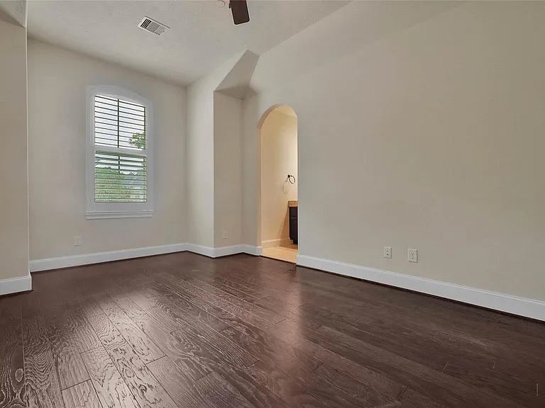 4518 Holt St — Photo 35