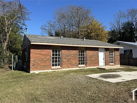 58 Chieftain Way — Photo 2