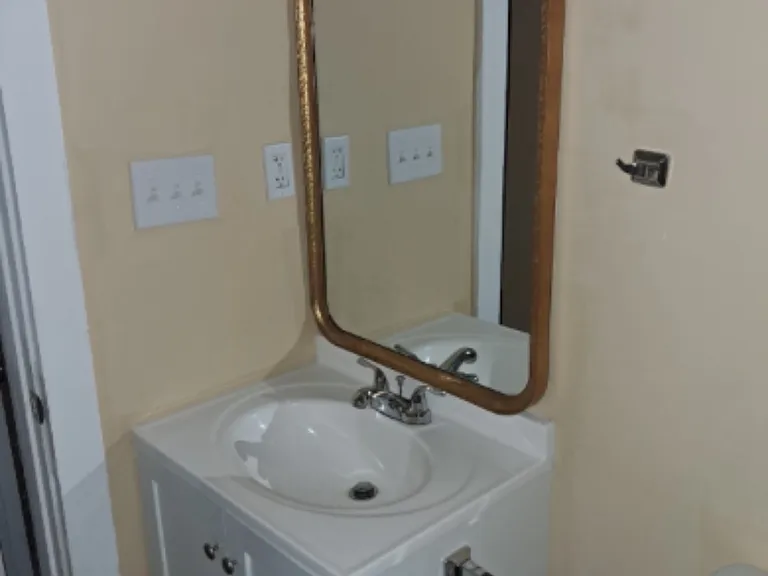1634 Central Ave #2 — Photo 8
