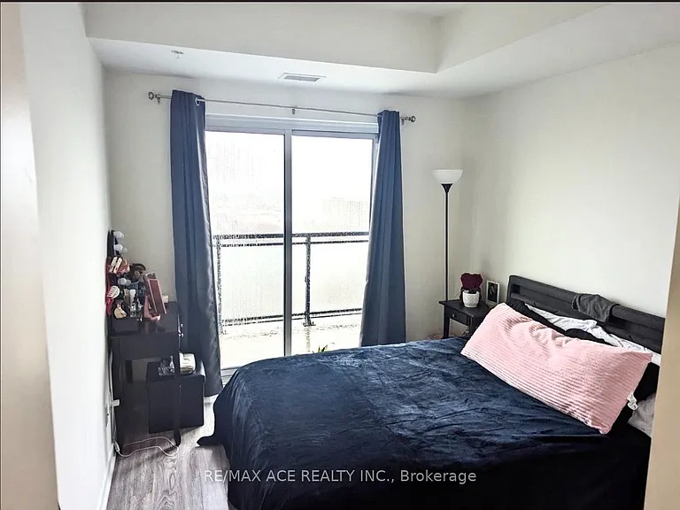 128 King St N #1610 — Photo 7