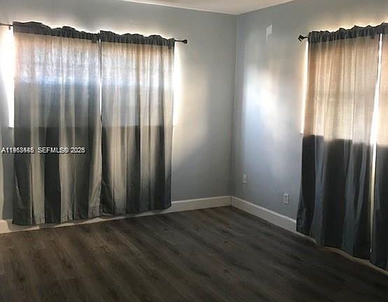 5th image of 1420 Atlantic Shores Blvd APT 126