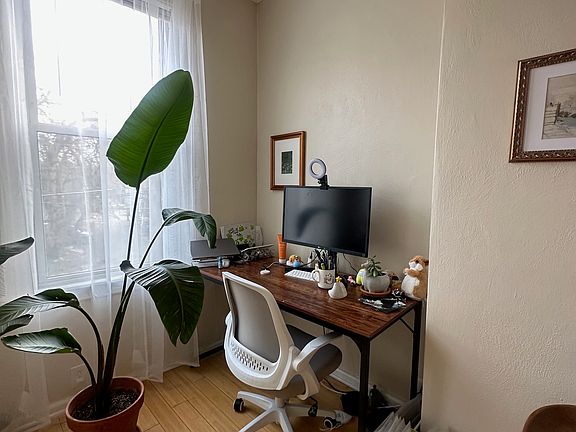 2nd image of 5835 Alder St Floor 2