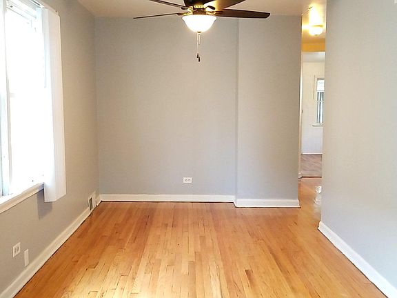 5th image of 2204 N Lowell Ave #2