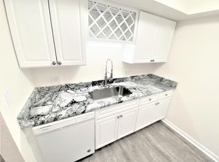 2176 Winchester Rd N APT 3, Saint Petersburg, FL 33710