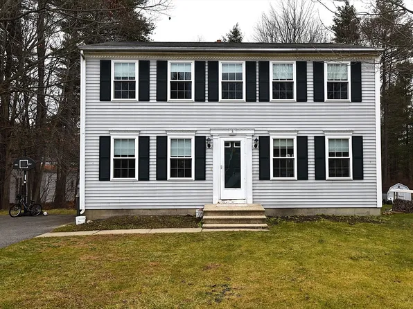 20 Stephanie Dr, Gardner, MA 01440