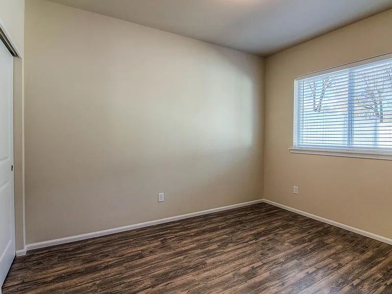 2414 Woolsey Rd — Photo 7