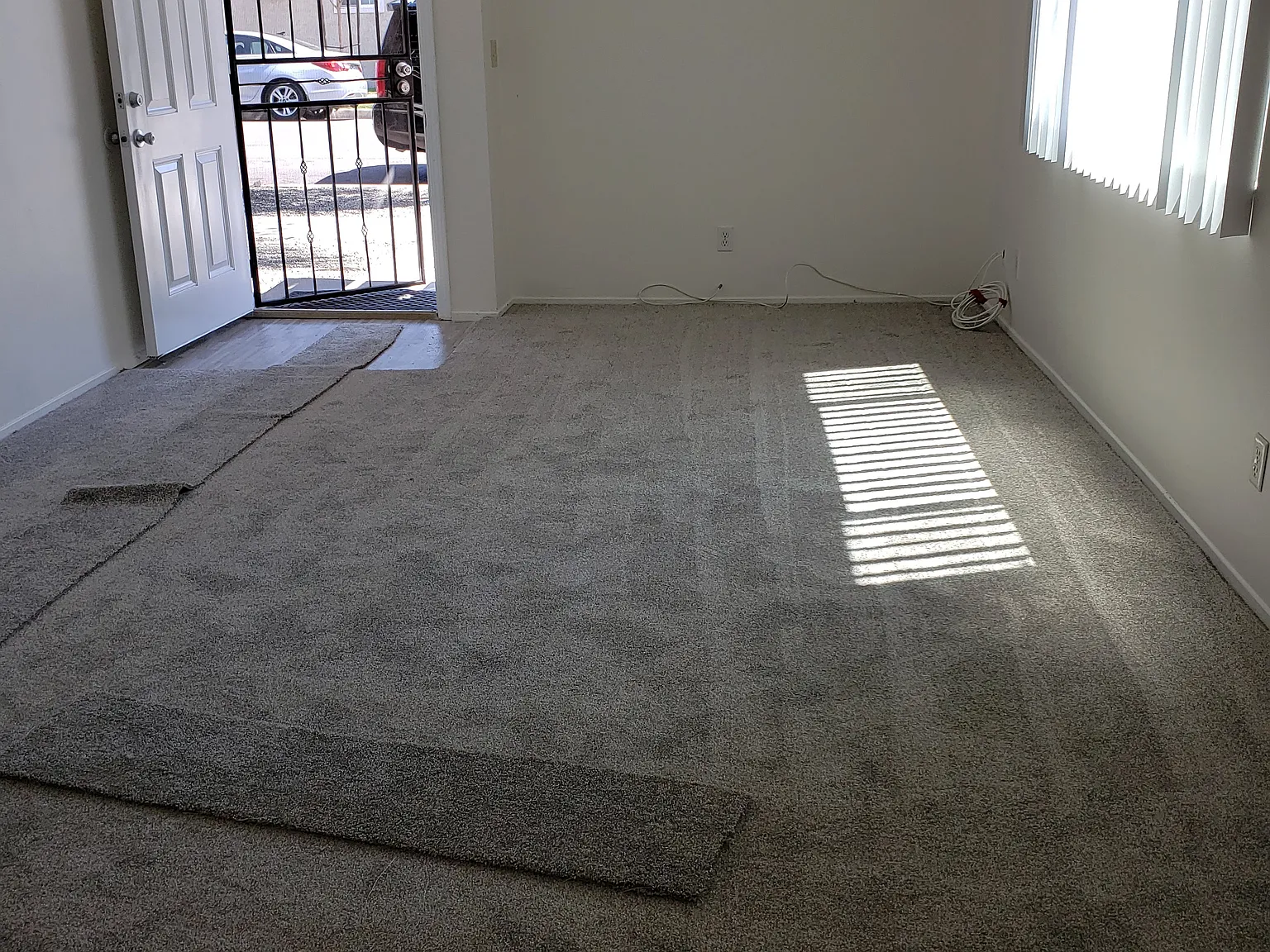 2 bed, 780 sqft, $2,200 — Photo 3