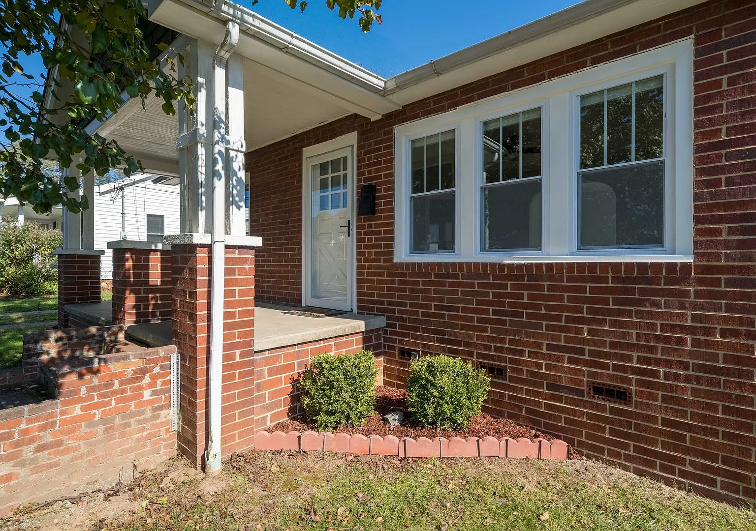 1117 Fairview Ave, Kingsport — Photo 3