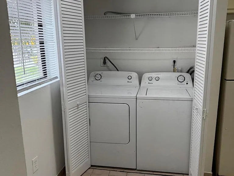 417 Palm Cir E #417 — Photo 15