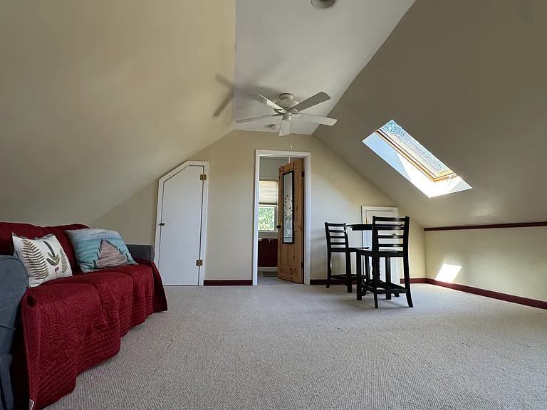 15 Hawks Nest Rd — Photo 11