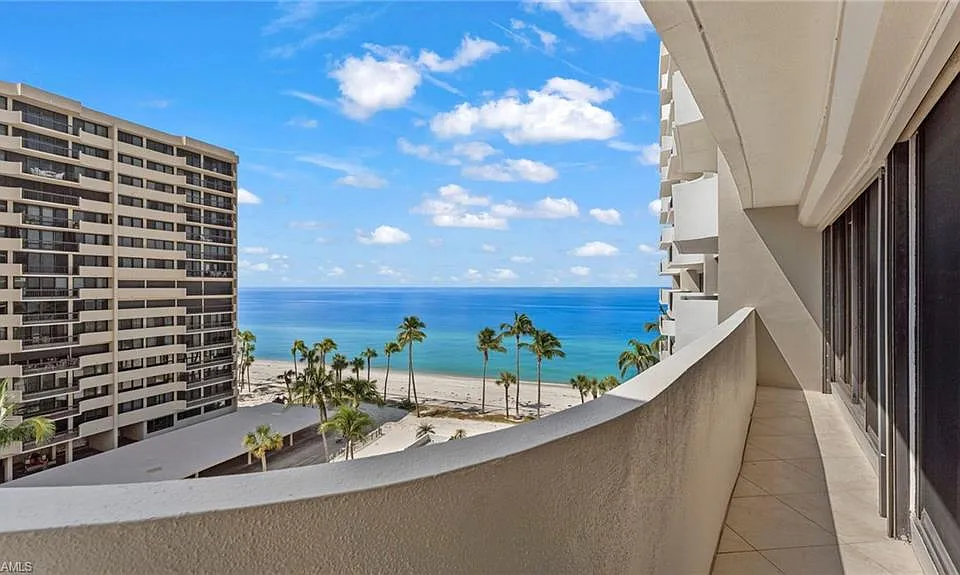 4005 Gulf Shore Blvd N #700
