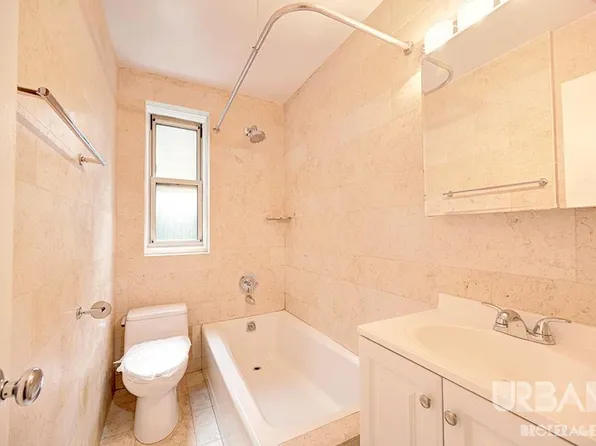 10 West 74th Street image 4 of 9