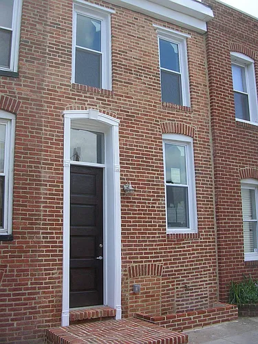 7 W Clement St Photo 1