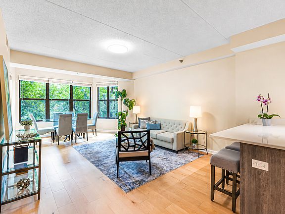 4th image of 1250 S Indiana Ave APT 307