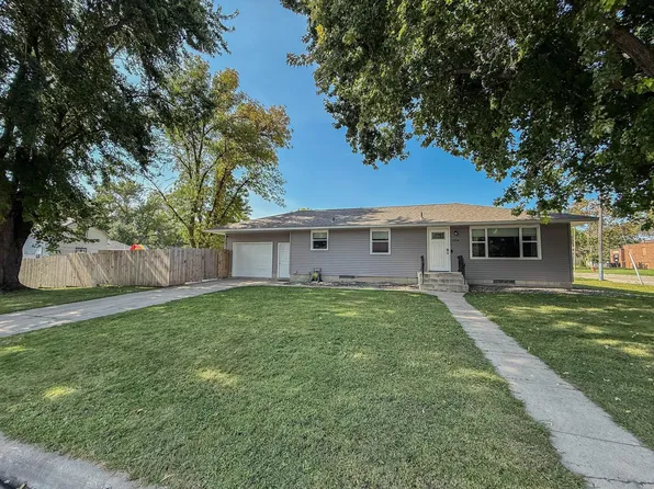 234 4th St NE, Pennock, MN 56279