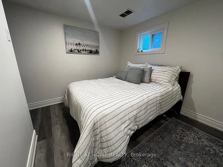 36 Mintwood Dr — Photo 5