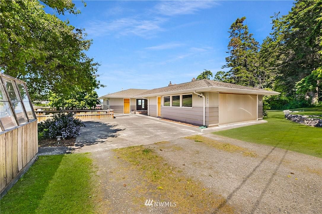 Oak Harbor, WA 98277