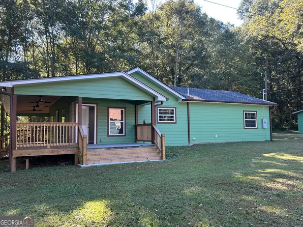 109 Vernon St, Toccoa, GA 30577